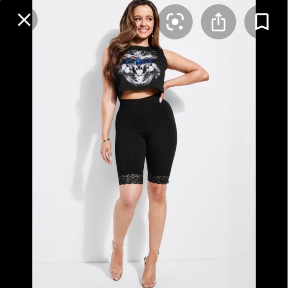 GUESS
Lace-Trim Biker Shorts